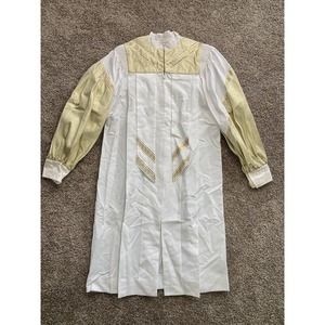 MURPHY ROBES ADULT CHOIR GOWN FROM CHURCH STORAGE CREAM W/ Gold, Bell Sleeves